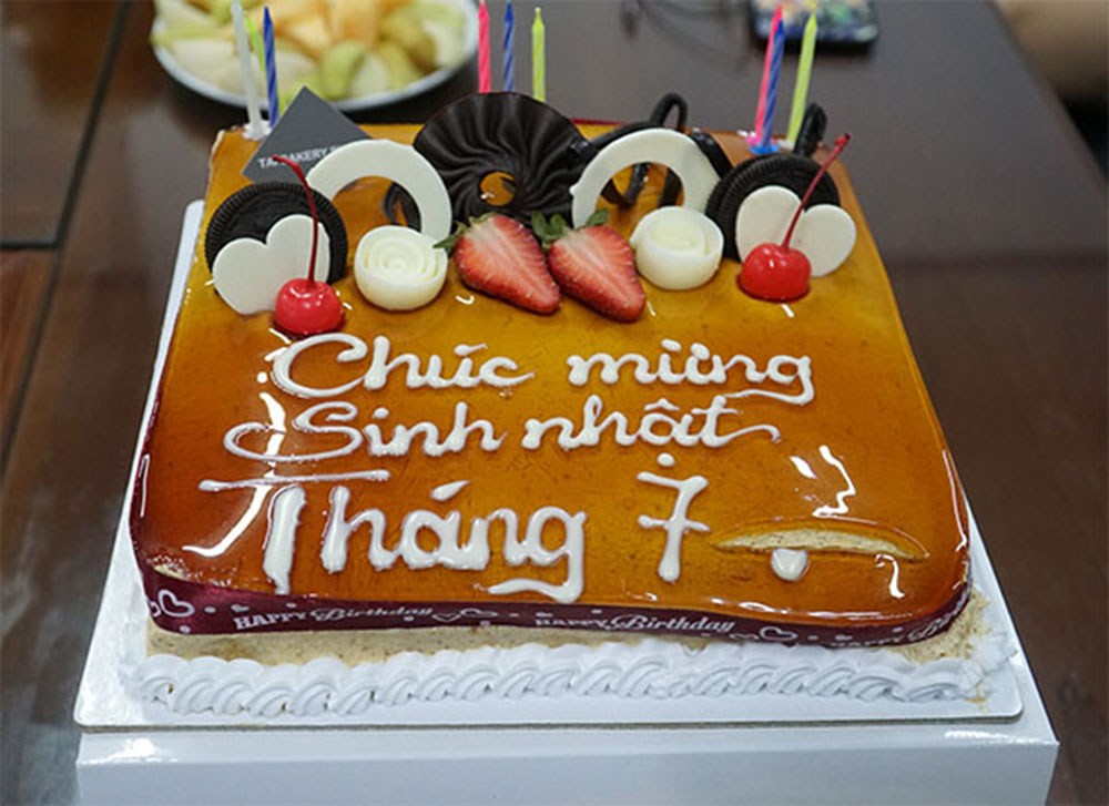 The family of "Kim Nam Group" celebrates the employee's birthday in July