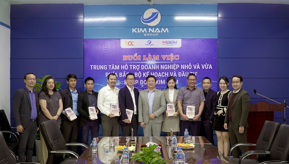 Trung tâm hỗ trợ doanh nghiệp nhỏ và vừa phía Bắc và Bộ kế hoạch đầu tư đến thăm và làm việc tại Tập Đoàn Kim Nam