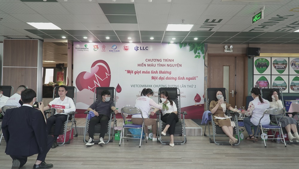 Tập Đoàn Kim Nam đồng hành Ngân hàng Vietconbank tổ chức chương trình “ Vận động hiến máu trước tình trạng  khan hiếm máu trong dịch bệnh COVID-19”