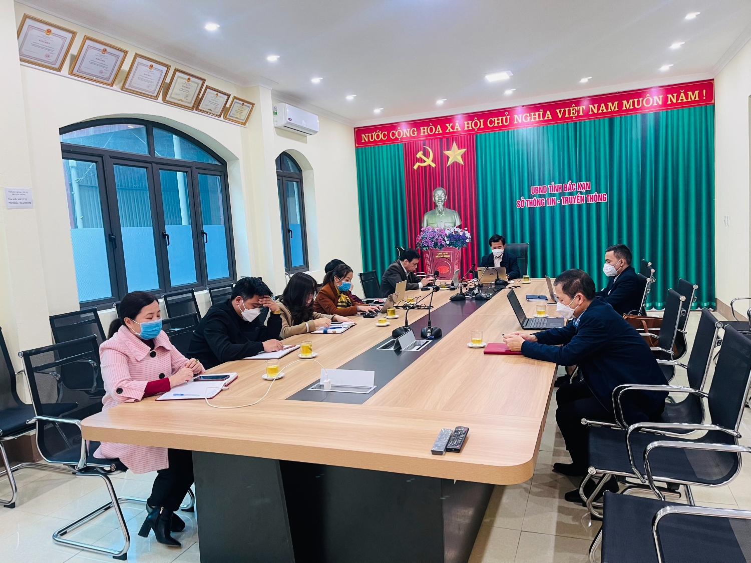 Trung tâm chuyển đổi số Kim Nam Bắc Kạn tham gia hội nghị đẩy mạnh chương trình hỗ trợ doanh nghiệp nhỏ và vừa chuyển đổi số 2022