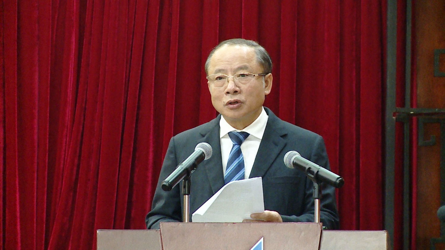 12 4 sự kiện2